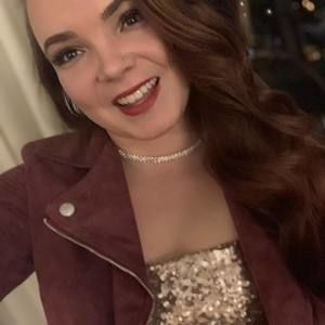 Meet your Posher, Selena